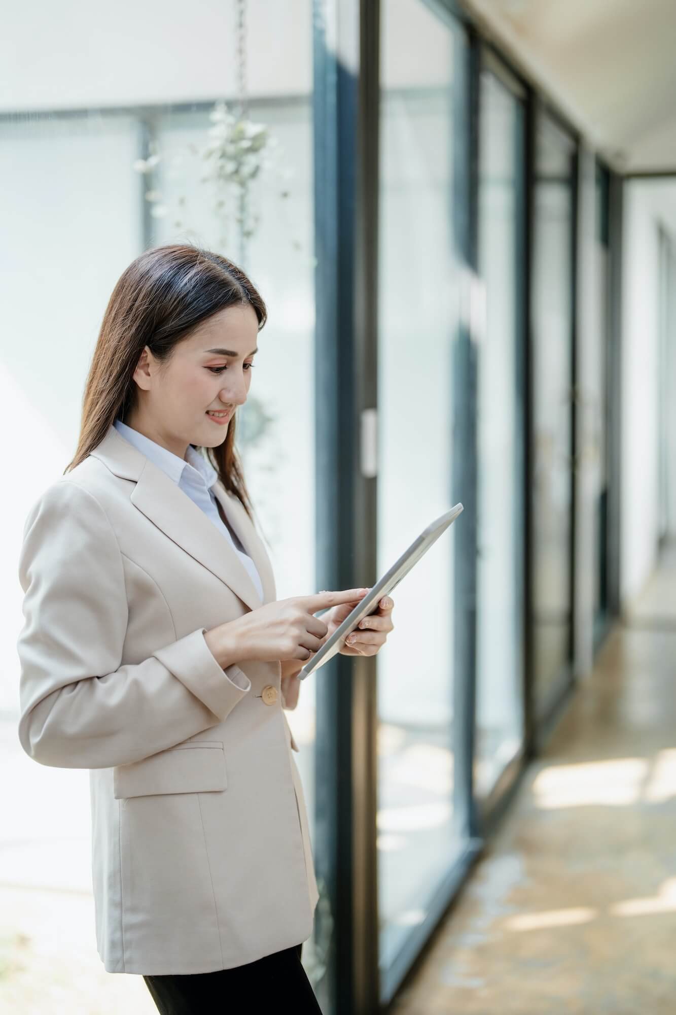 business-owner-or-asian-female-marketers-are-using-tablet-computer-in-office-work.jpg